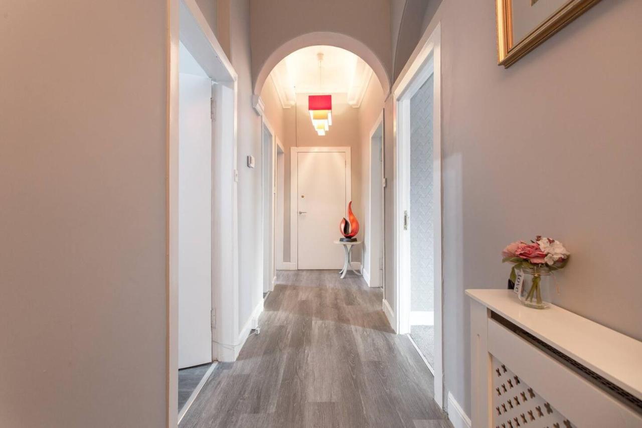 Stunning 2-Bed Apartment In Central Edinburgh Ngoại thất bức ảnh