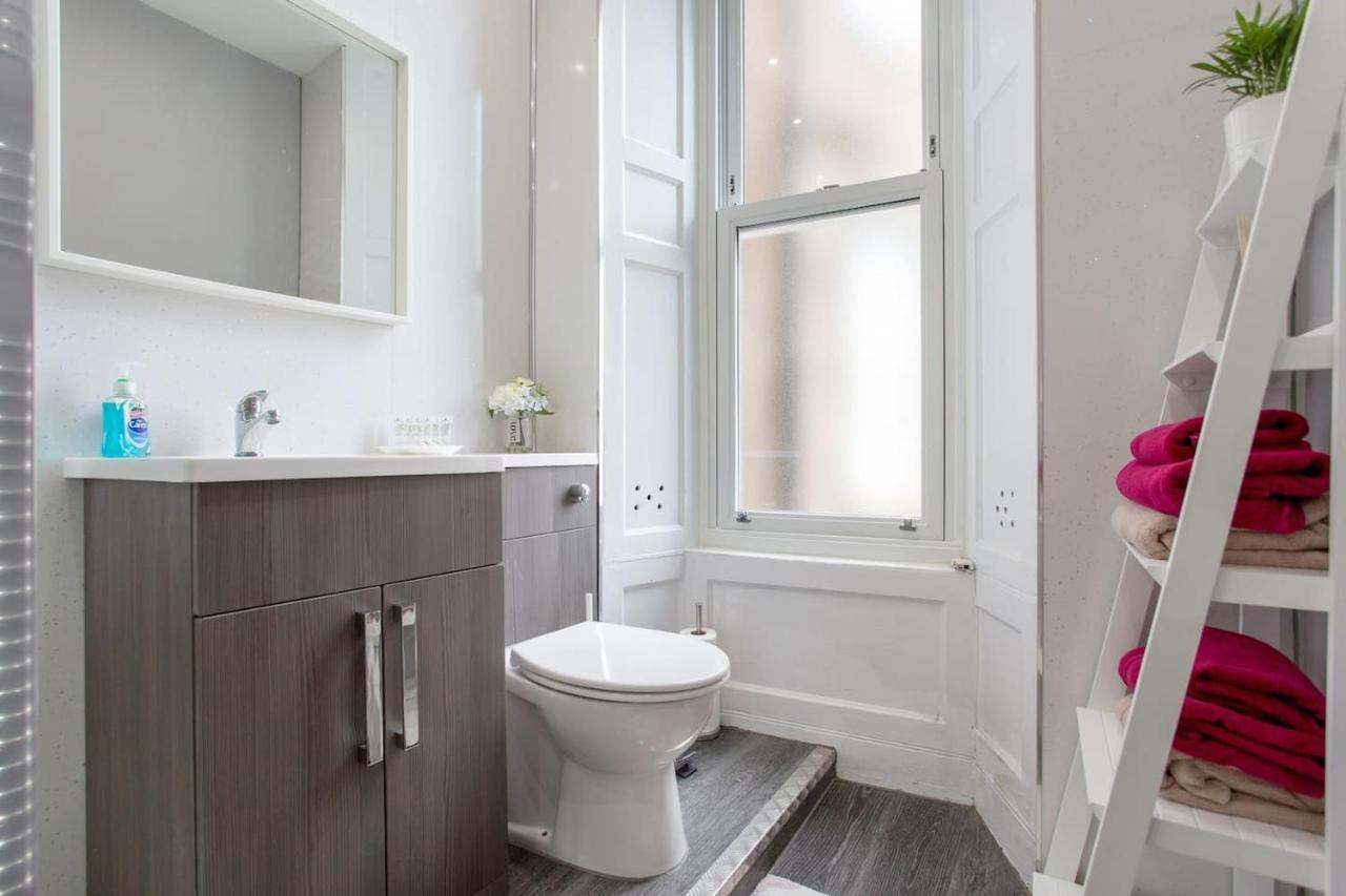 Stunning 2-Bed Apartment In Central Edinburgh Ngoại thất bức ảnh
