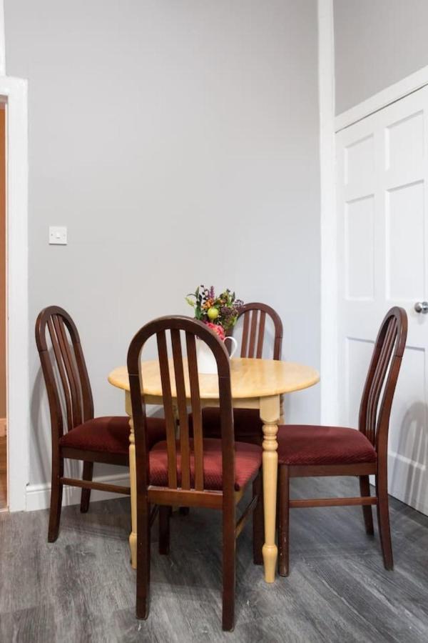 Stunning 2-Bed Apartment In Central Edinburgh Ngoại thất bức ảnh